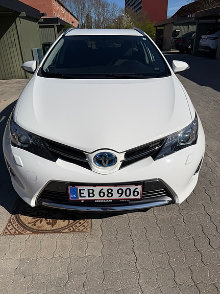 Toyota Auris til salg hos Nabilli