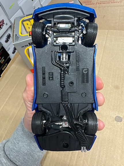 Product image 9 of 10
