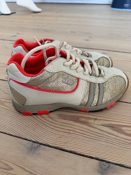 Product image 3 of 11