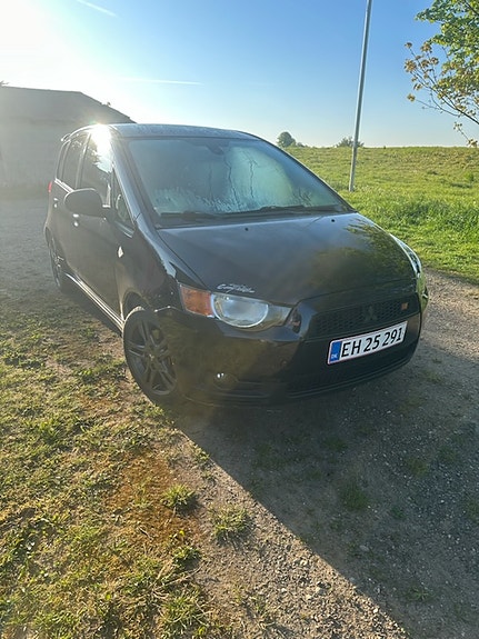 Mitsubishi Colt til salg hos Nabilli