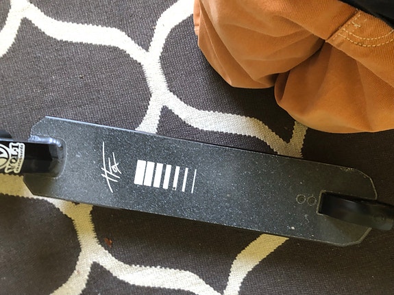 Product image 9 of 9