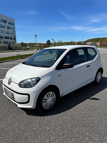 Second hand Volkswagen Up! 1.0