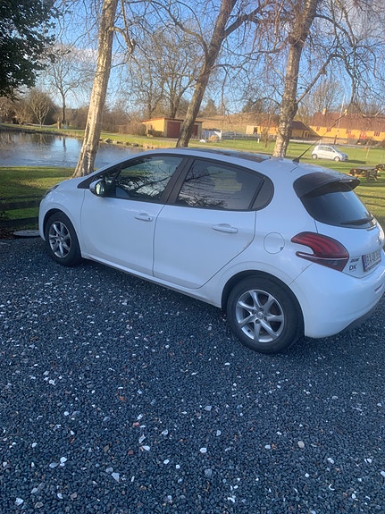 Peugeot 208 til salg hos Nabilli