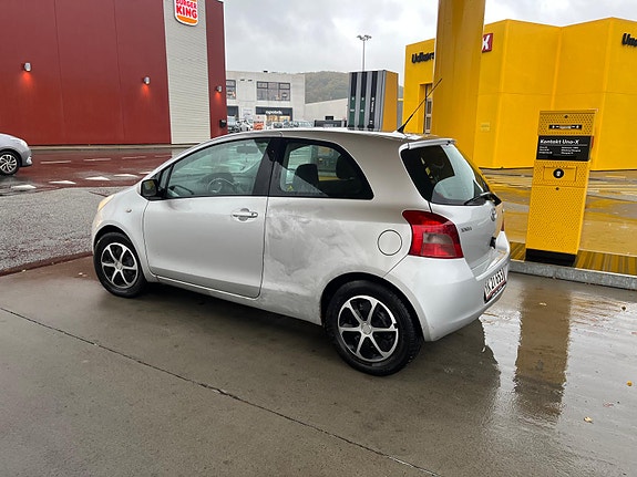 Toyota Yaris til salg hos Nabilli