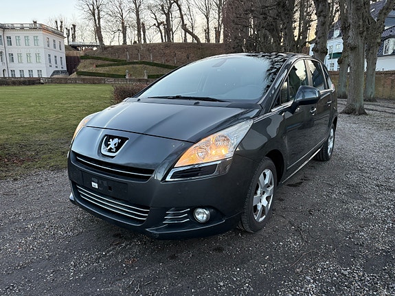 Peugeot 5008 til salg hos Nabilli