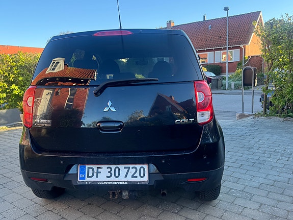 Mitsubishi Colt til salg hos Nabilli