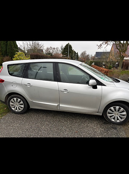 Renault Grand Scenic III til salg hos Nabilli