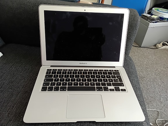Product image 2 of 9