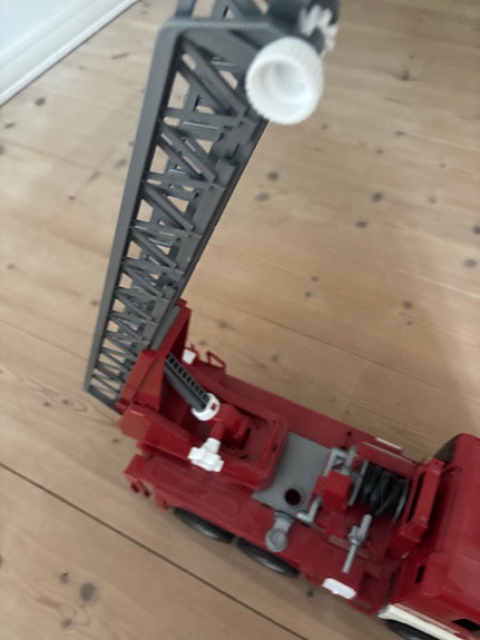 Product image 8 of 9