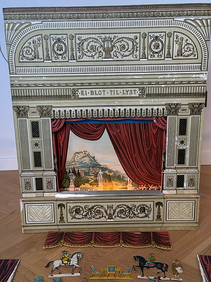 Product image 11 of 39