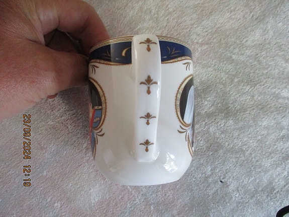 Product image 6 of 8