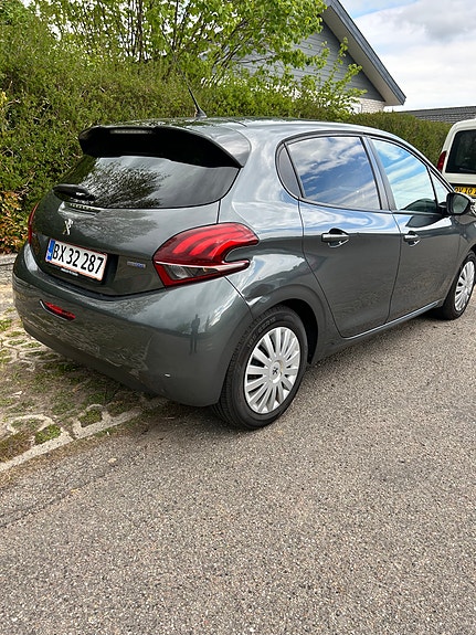 Peugeot 208 til salg hos Nabilli