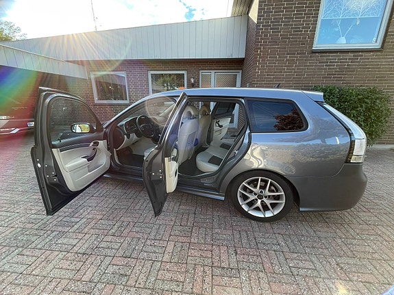 Saab 9-3 2008 photo 2