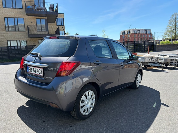 Toyota Yaris til salg hos Nabilli