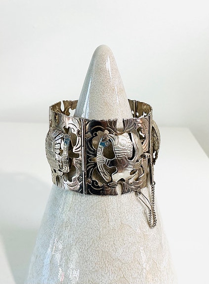 Product image 17 of 25