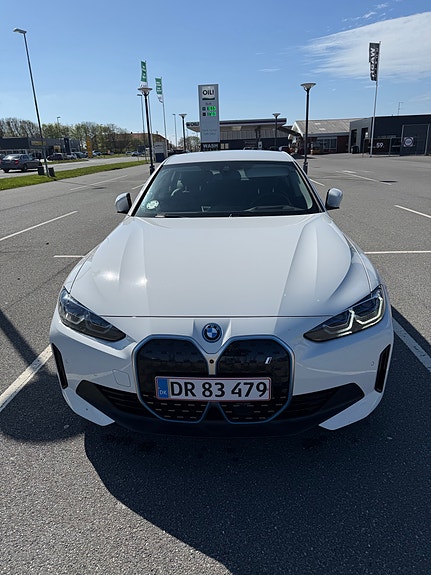 BMW i4 til salg hos Nabilli