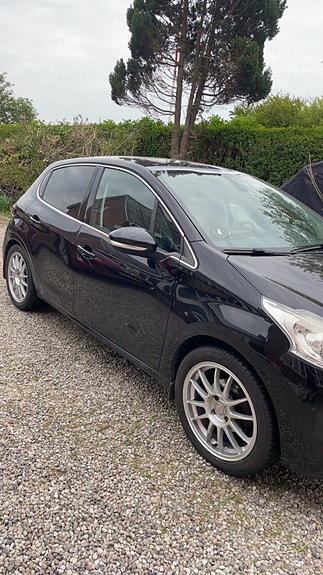 Peugeot 208 til salg hos Nabilli