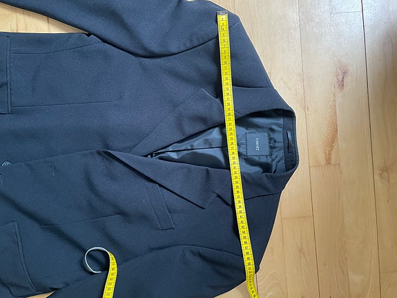 Product image 32 of 37