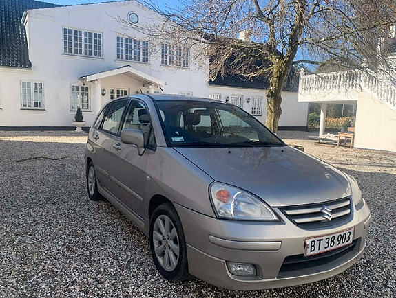 Suzuki Liana til salg hos Nabilli