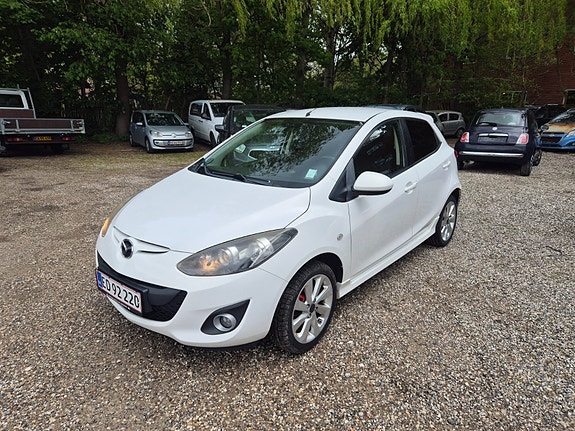 Mazda 2