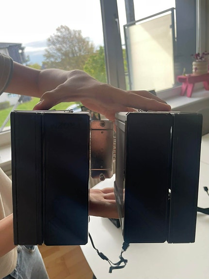 Product image 2 of 3