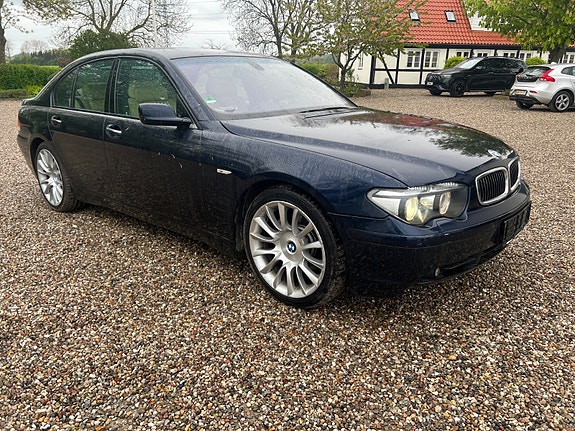BMW 745iA