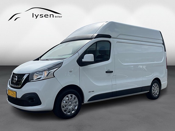 Nissan NV300