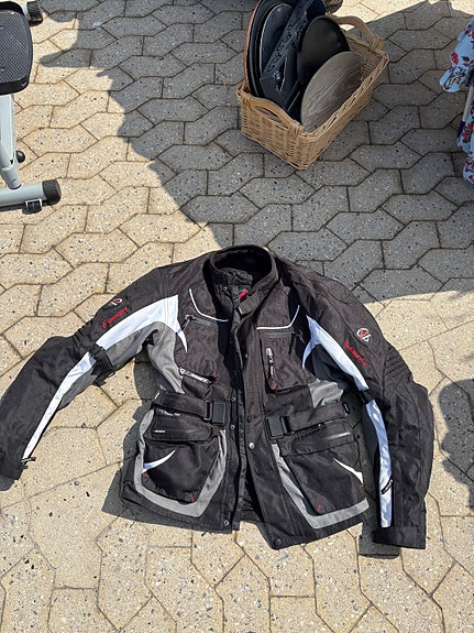 Product image 13 of 14