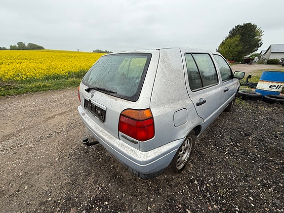 VW Golf III til salg hos Nabilli