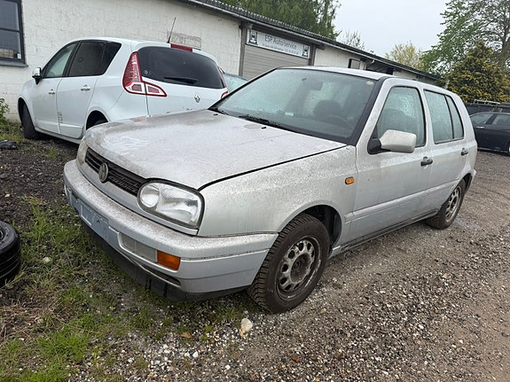 VW Golf III til salg hos Nabilli