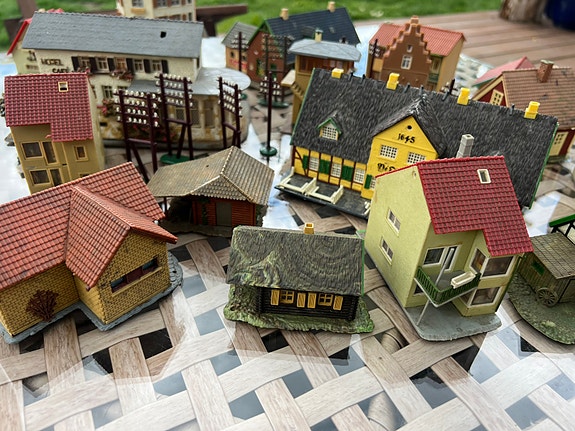 Product image 42 of 52
