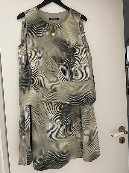 Product image 2 of 14