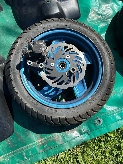 Product image 17 of 51