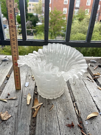 Product image 26 of 28