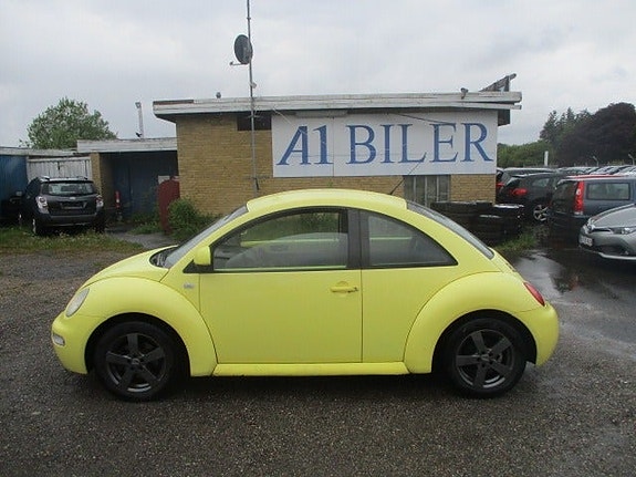 VW New Beetle