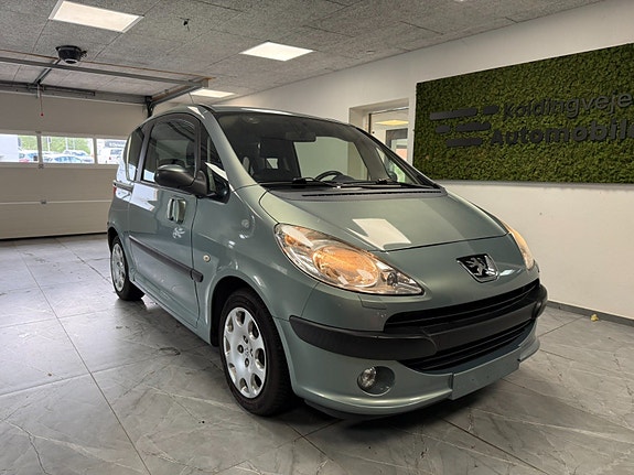 Peugeot 1007