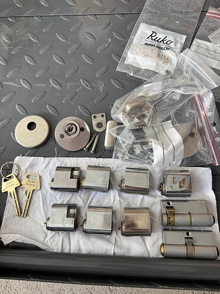 Product image 2 of 10