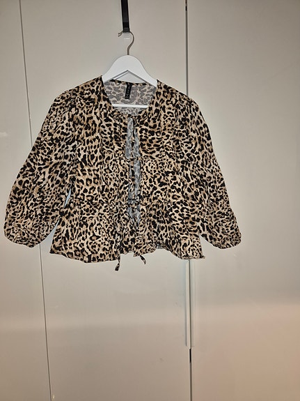 Product image 12 of 22