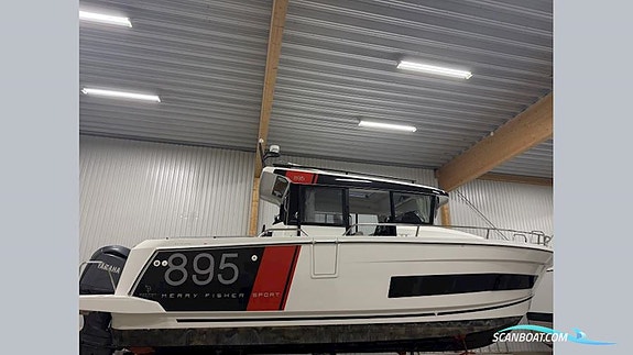 Merry Fisher 895