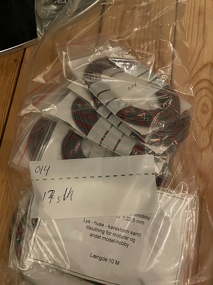 Product image 11 of 47