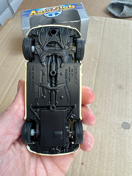Product image 8 of 9
