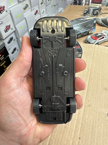Product image 8 of 9