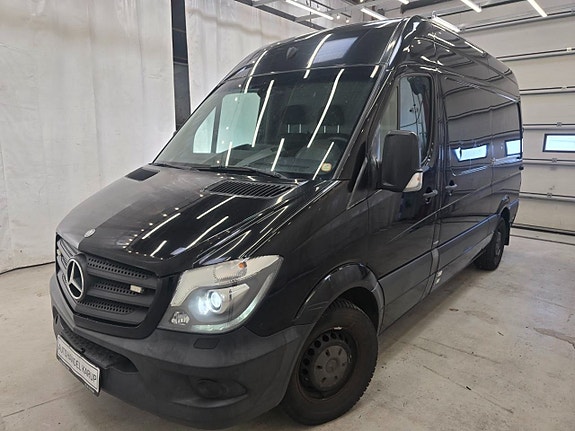 Mercedes Sprinter 319