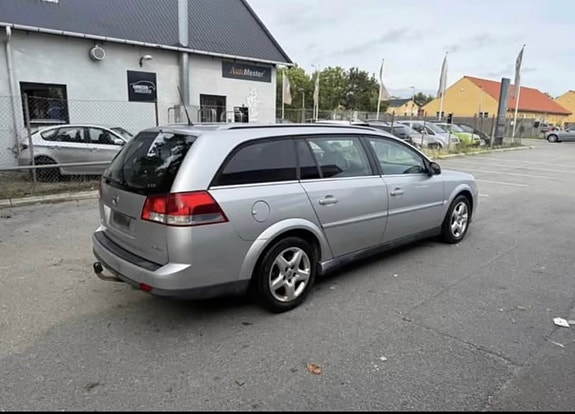 Opel Vectra til salg hos Nabilli