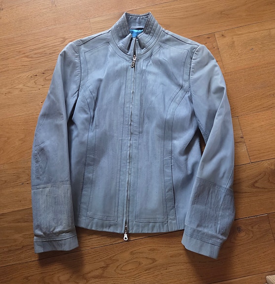 Product image 15 of 18