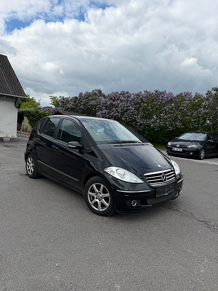 Mercedes A180 til salg hos Nabilli