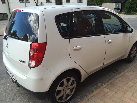 Mitsubishi Colt til salg hos Nabilli