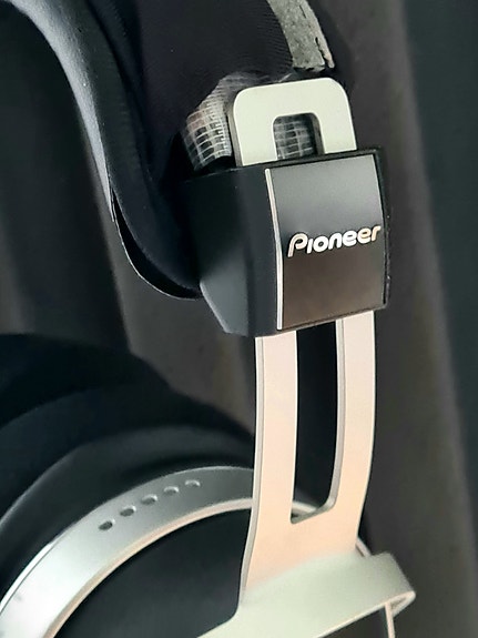Product image 55 of 76
