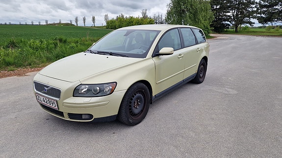 Volvo V50 til salg hos Nabilli