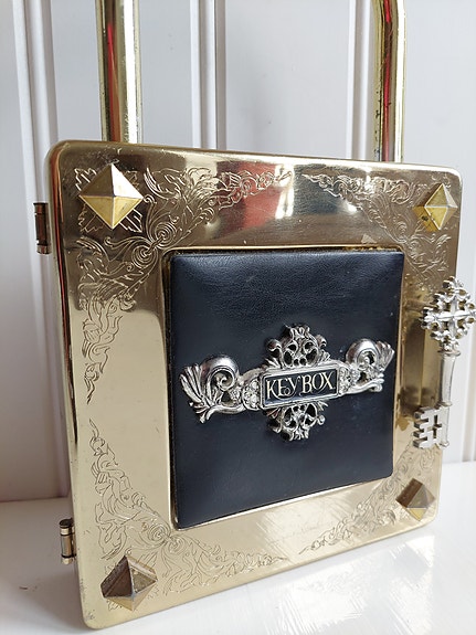 Product image 10 of 10